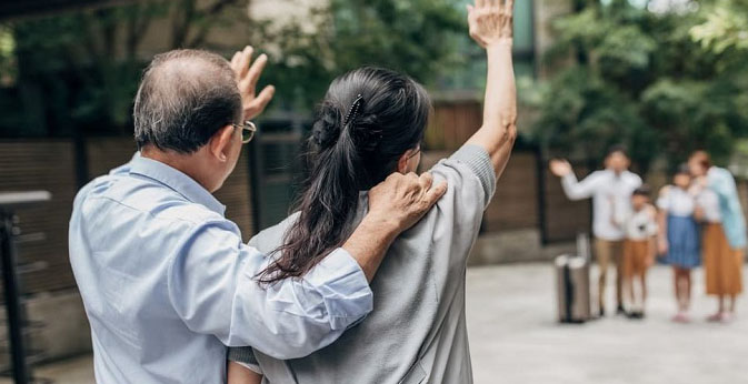 Visa thăm thân Canada